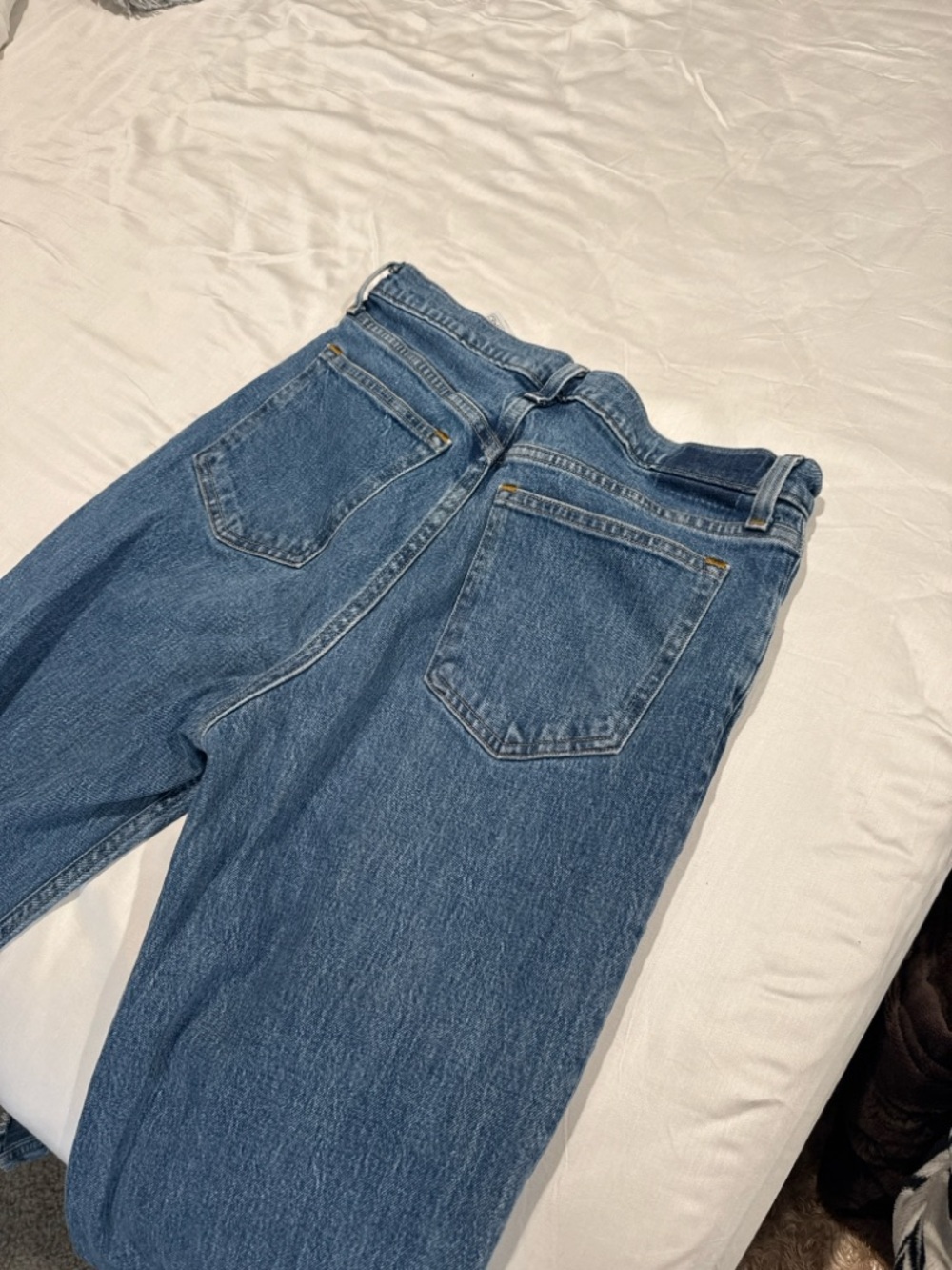 Abercrombie & Fitch Light Blue High-Rise Relaxed Jeans